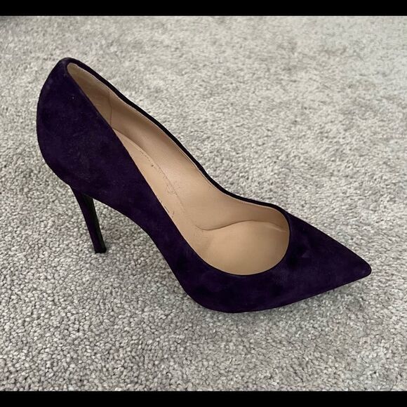 Casadei Suede High Heels NWOT - Picture 5 of 5